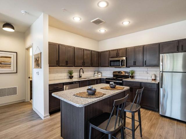 The Groves at Lake Juliana 2 Bedroom Apartment for Rent at 935 Groves Blvd, Auburndale, FL 33823