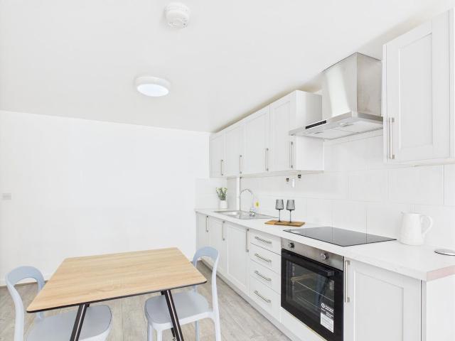 The Groves, Liverpool L7, 1 bed flat to rent, £930 pcm | PrimeLocation