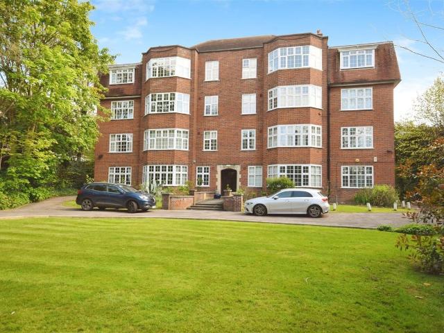 The Downs, Wimbledon SW20, 3 bed flat to rent, £3,150 pcm | PrimeLocation