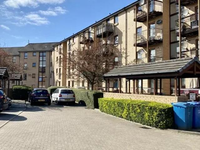 The Dockyard Social, 95 107 Haugh Road, Glasgow, G3 8TY, United Kingdom | 2 bed apartment for rent #136751785 | Rentberry