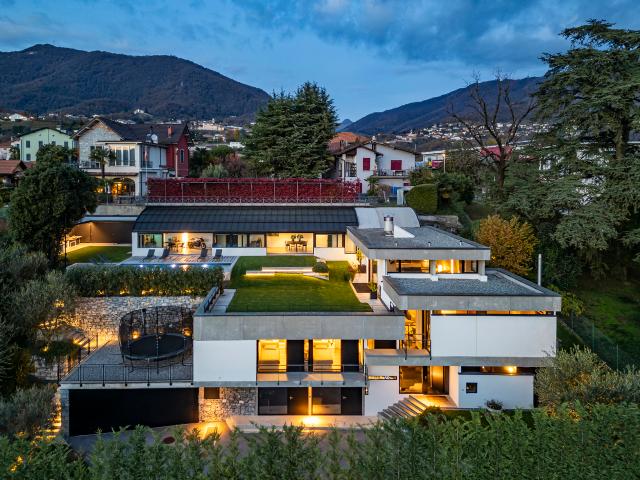 The Dolinski home | TI