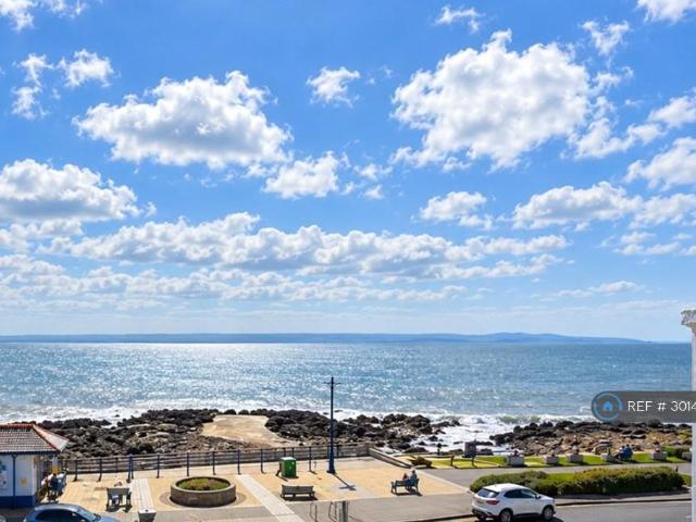 The Dormers, Porthcawl, CF36 3 bed flat to rent £1,500 pcm £346 pw