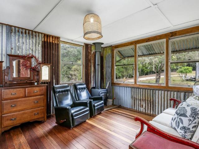 The Dairy – Two Bedroom Off Grid Home