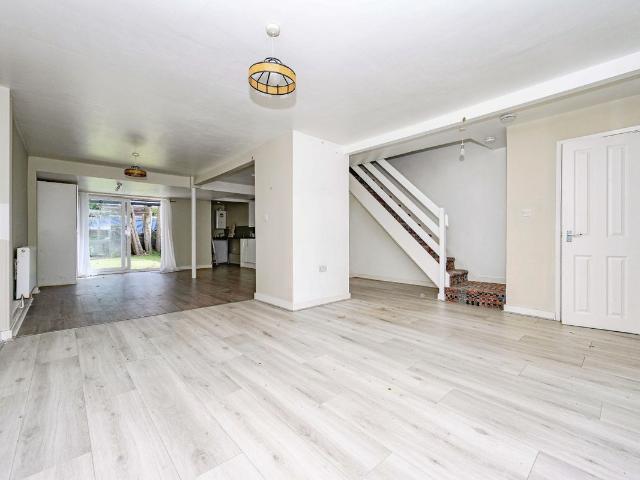 The Dart, Hemel Hempstead HP2, 3 bed property to rent, £1,875 pcm | PrimeLocation