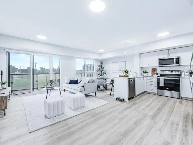 The Deanwood 70 Dean Avenue, Barrie