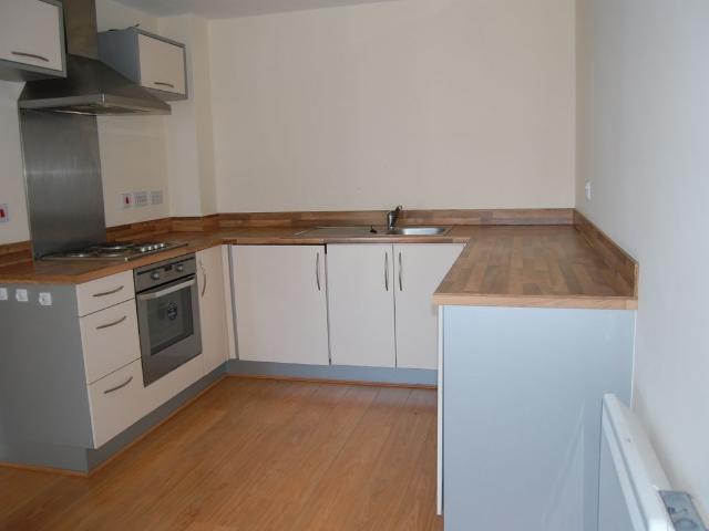 The Decks, Runcorn WA7, 2 bed flat to rent, £750 pcm | PrimeLocation