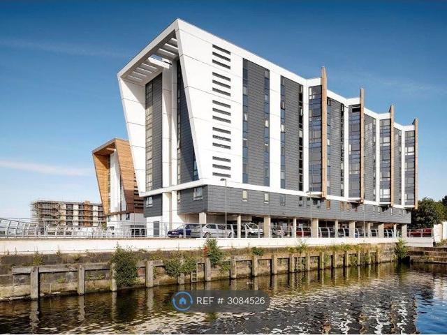 The Decks, Runcorn WA7, 2 bed flat to rent, £750 pcm | PrimeLocation