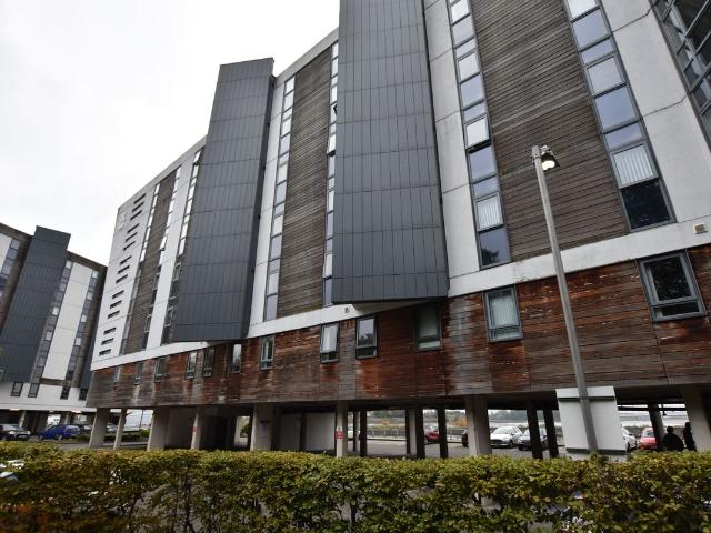 The Decks, Runcorn WA7, 2 bed flat to rent, £725 pcm | PrimeLocation