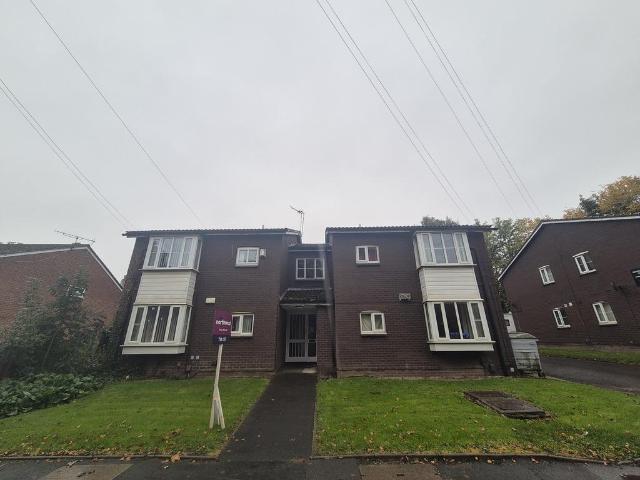 The Dell, Birkenhead, Merseyside. CH42 1 bed flat to rent £500 pcm £115 pw