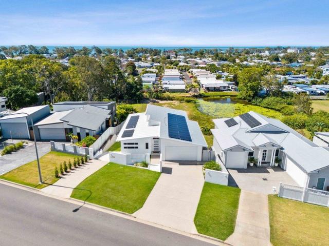 THE DREAM HOME. THE LOCATION. THE LIFESTYLE. THE VIEWS