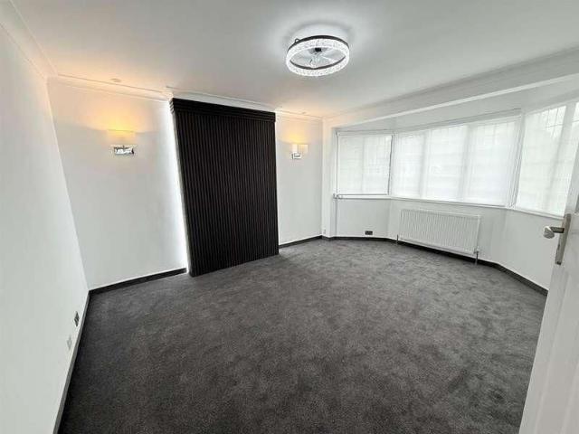 The Drive, Edgware, HA8