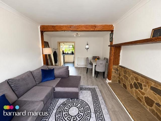The Drive, Feltham TW14, 2 bed property to rent, £1,900 pcm | PrimeLocation