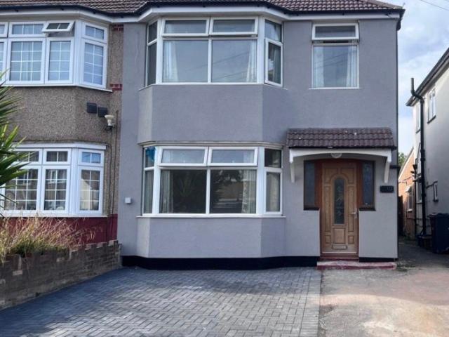 The Drive, Hounslow TW3, 4 bed semi detached house to rent, £2,650 pcm | PrimeLocation
