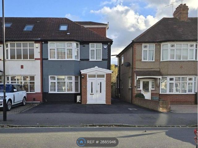 The Drive, Hounslow TW3, 4 bed semi detached house to rent, £3,350 pcm | PrimeLocation