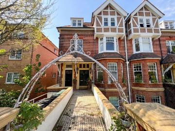 The Drive, Hove BN3, 2 bed flat to rent, £1,750 pcm | PrimeLocation