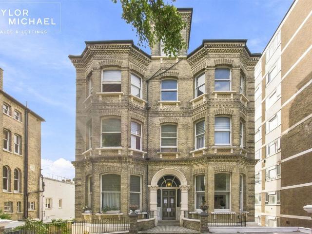 The Drive, Hove BN3, Studio to rent, £1,200 pcm | PrimeLocation
