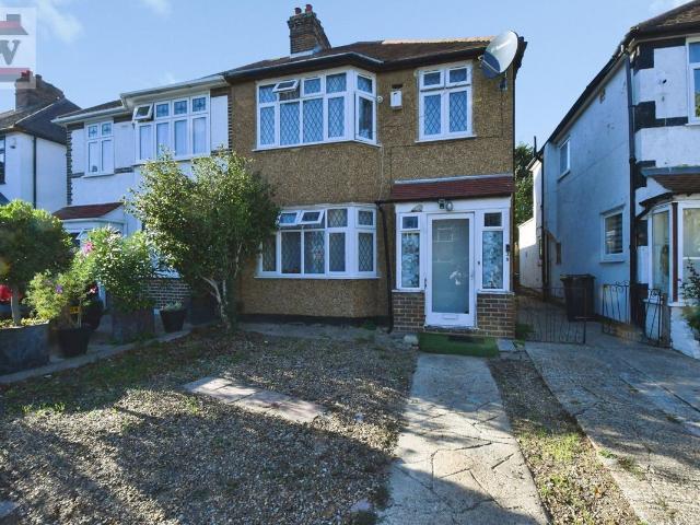 The Drive, Isleworth TW7, 4 bed semi detached house to rent, £3,000 pcm | PrimeLocation