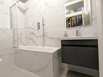 The Drive, London, NW11 9SP, United Kingdom | 6 bed duplex for rent #167862768 | Rentberry