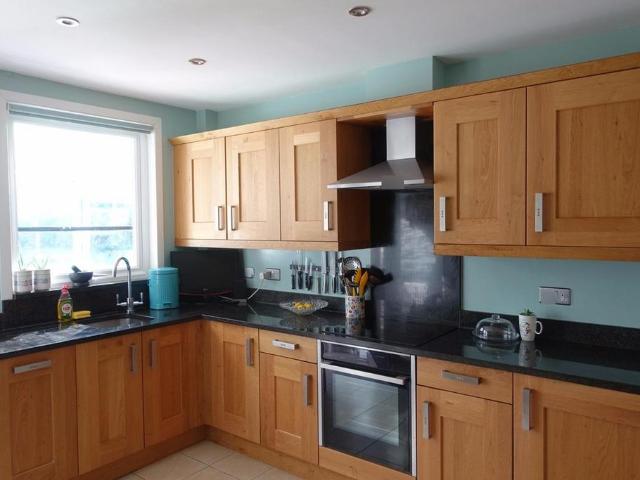 The Drive, Tonbridge, TN9 4 bed detached house to rent £2,950 pcm £681 pw