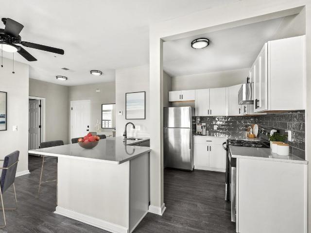 The Dutton Luxury Apartments 3 Bedroom Apartment for Rent at 1345 Wenlon Dr, Murfreesboro, TN 37130