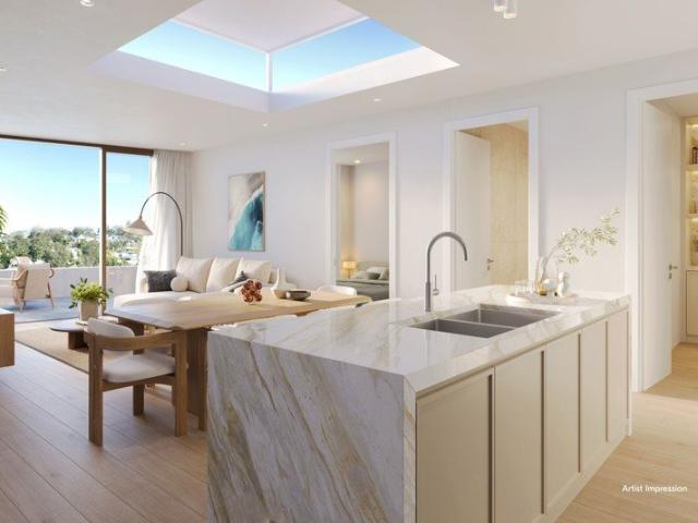 THE DUNES, NARRABEEN Refined Beachside Living