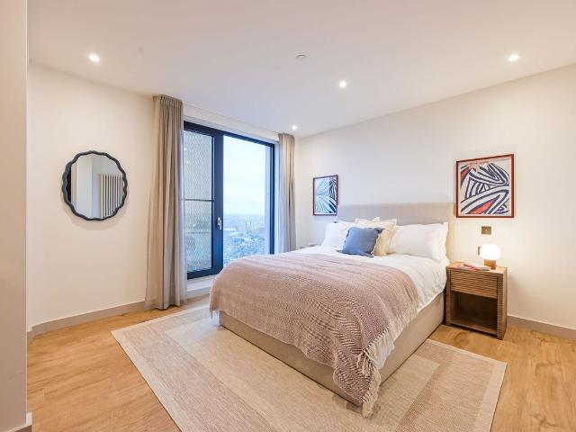 The Eades, Selborne Road, Walthamstow E17, 2 bed flat to rent, £2,900 pcm | PrimeLocation