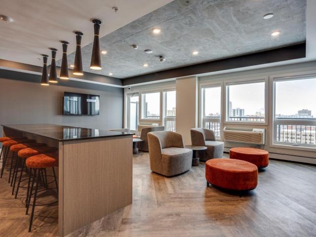 The Edward Block Unit E Apartment for Rent