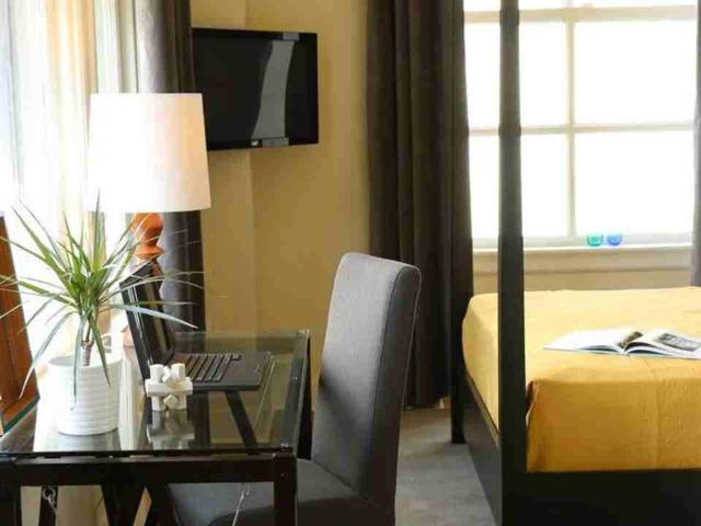 The Edison Studio Apartment for Rent at 700 E Franklin St, Richmond, VA 23219 Capitol District