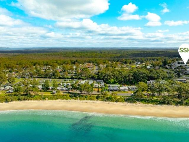 Huskisson Townhouse With Location, Location.