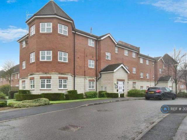 The Elms, Northwich, CW9 2 bed flat to rent £900 pcm £208 pw