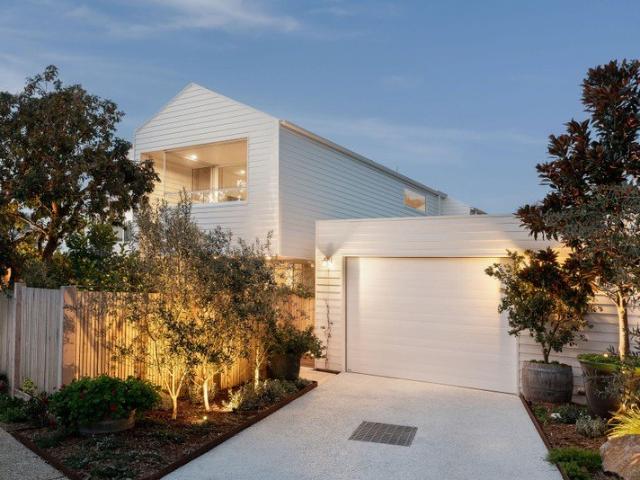 The Epitome of Coastal Luxury | Fully Furnished with Bespoke Designer Interiors