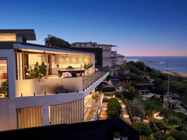 The Epitome of Luxury Beachfront Living