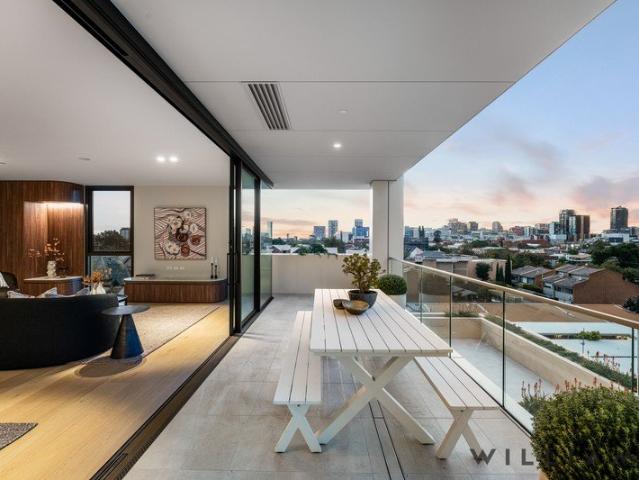 THE EPITOME OF LUXURY & LIFESTYLE 200 EAST TERRACE ADELAIDE'S MOST PRESTIGIOUS ADDRESS SOPHISTICATED BRAND NEW DESIGNER APARTMENT RESIDENCE