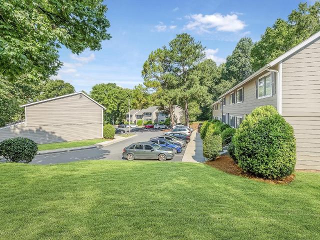 The Estates at Rock Hill 2 Bedroom Apartment for Rent at 2400 Celanese Road, Rock Hill, SC 29732