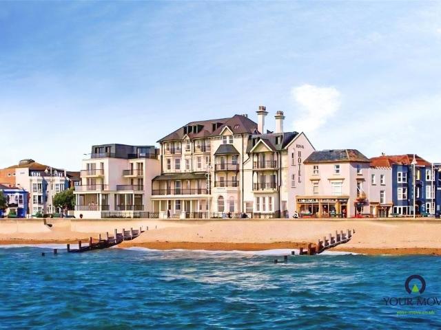 The Esplanade, West Sussex PO21 2 bed flat to rent £1,450 pcm £335 pw