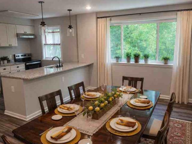 The Executive in Gaithersburg 1 Bedroom Apartment for Rent at 49 W Diamond Ave, Gaithersburg, MD 20877