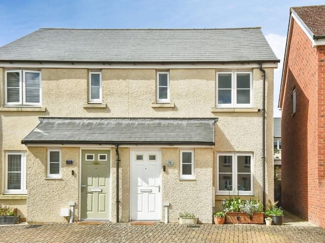 The Folly, Salisbury SP4, 2 bed property to rent, £1,350 pcm | PrimeLocation