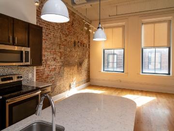 The Fairbanks Studio Apartment for Rent at 1213 Harney St, Omaha, NE 68102 Old Market