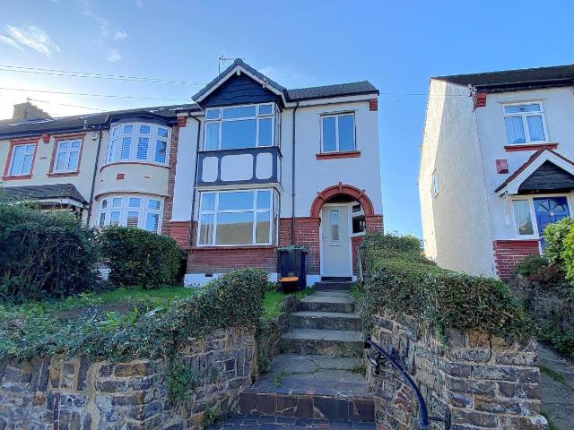The Fairway, Gravesend DA11, 3 bed end terrace house to rent, £1,750 pcm | PrimeLocation