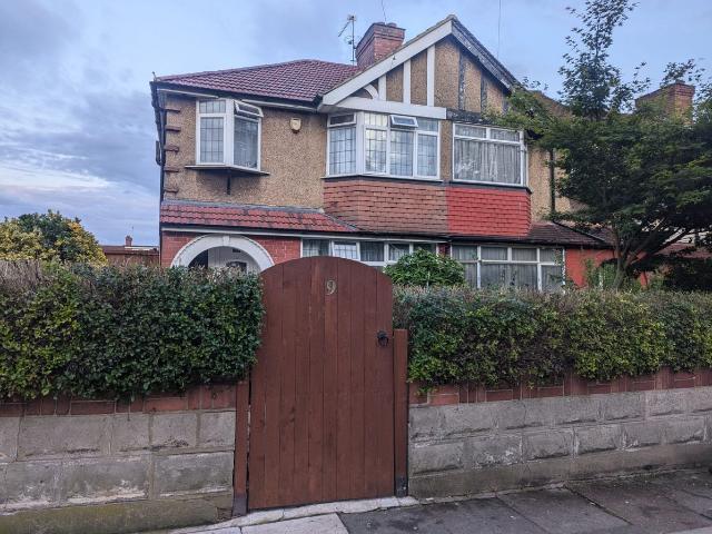 The Fairway, Northolt, Greater London UB5, 3 bed semi detached house to rent, £2,300 pcm | PrimeLocation