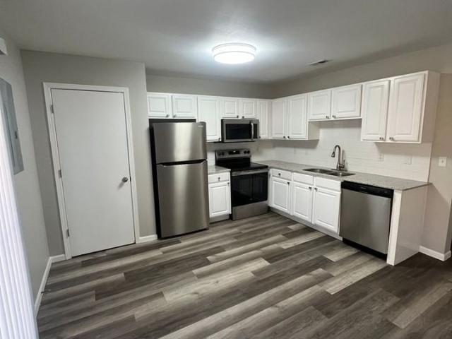 The Falls of Columbia 2 Bedroom Home for Rent at 136 E Old Plank Rd, Columbia, MO 65203