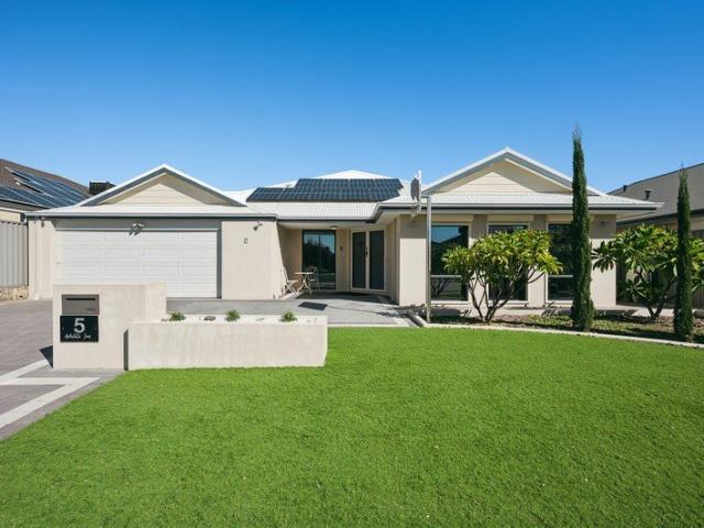 THE FAMILY HOME THAT TICKS EVERY BOX