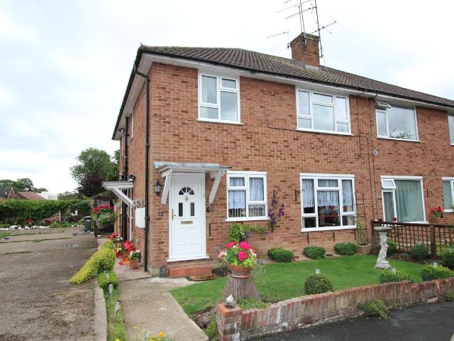 The Fernery, Staines Upon Thames TW18, 2 bed maisonette to rent, £1,525 pcm | PrimeLocation