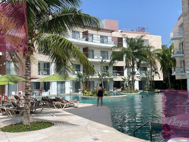 The Fives Beach Condominio 2 Recamaras Frente al Mar