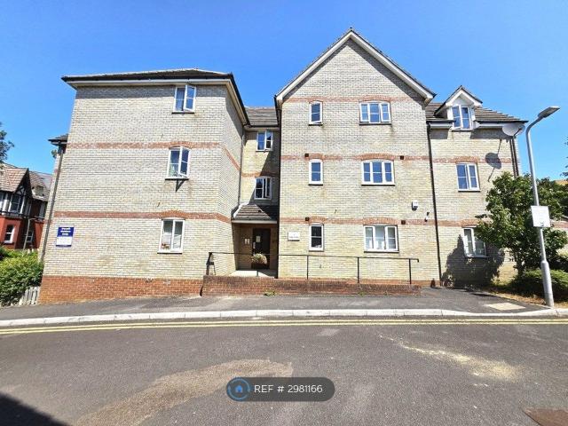 The Firs, Bournemouth BH1, 2 bed flat to rent, £1,250 pcm | PrimeLocation