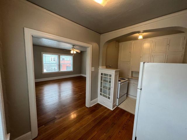 The Flying Dutchman by Star Metro 1 Bedroom Apartment for Rent at 1611 Se Belmont St, Portland, OR 97214 Buckman