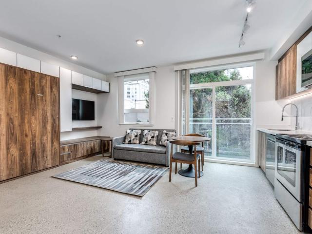 The Florida 1170 Barclay Luxury Apartment for Rent