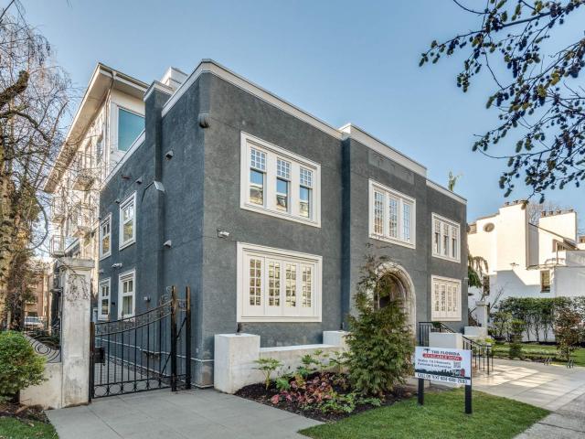 The Florida 1170 Barclay Luxury Apartment for Rent