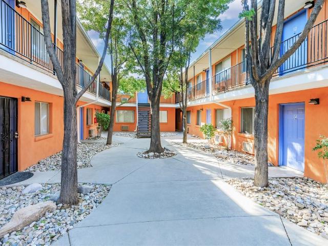 The French Quarter 1 Bedroom Apartment for Rent at 1101 Palomas Dr Se, Albuquerque, NM 87108 South San Pedro
