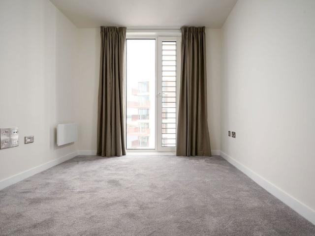 The Kell, Gillingham ME4, 2 bed flat to rent, £1,445 pcm | PrimeLocation